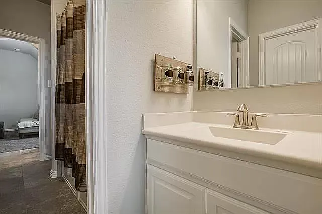 15917 Gladewater Ter — Photo 29
