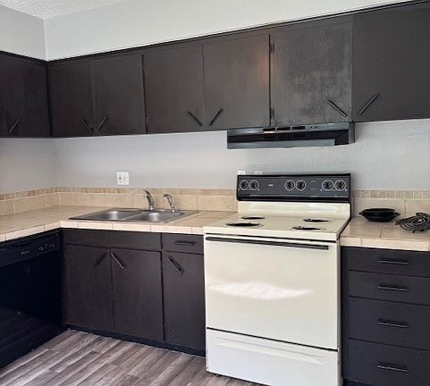 more kitchen