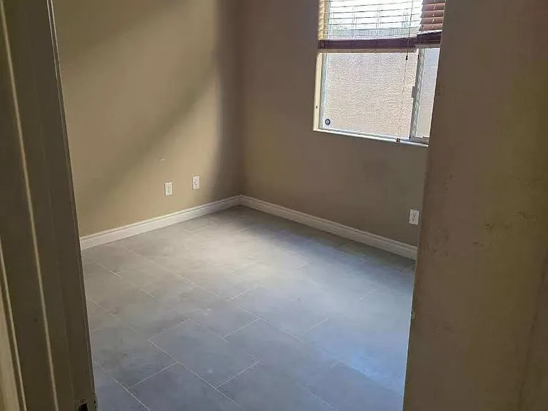 8745 Shady Pines Dr — Photo 12