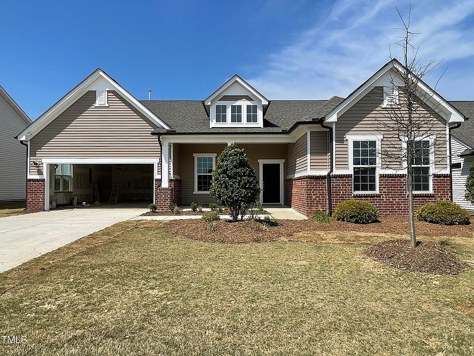 2024 Fox Chapel Pl, Fuquay Varina, NC 27526 | Zillow