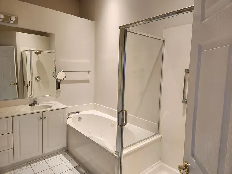 9398 Pinckney Ln — Photo 14