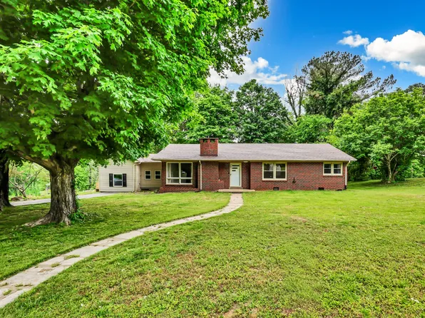 301 Main St, Cumberland City, TN 37050
