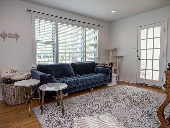 2nd image of 8401 Copley Dr