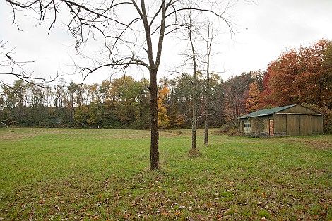 2nd image of 266 Poerio Rd