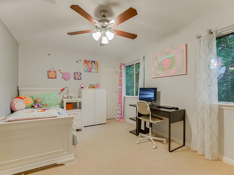3706 Katie Ln — Photo 26