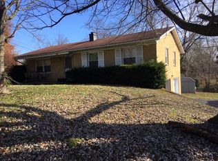 4012 Scenic Valley Rd, Floyds Knobs, IN 47119