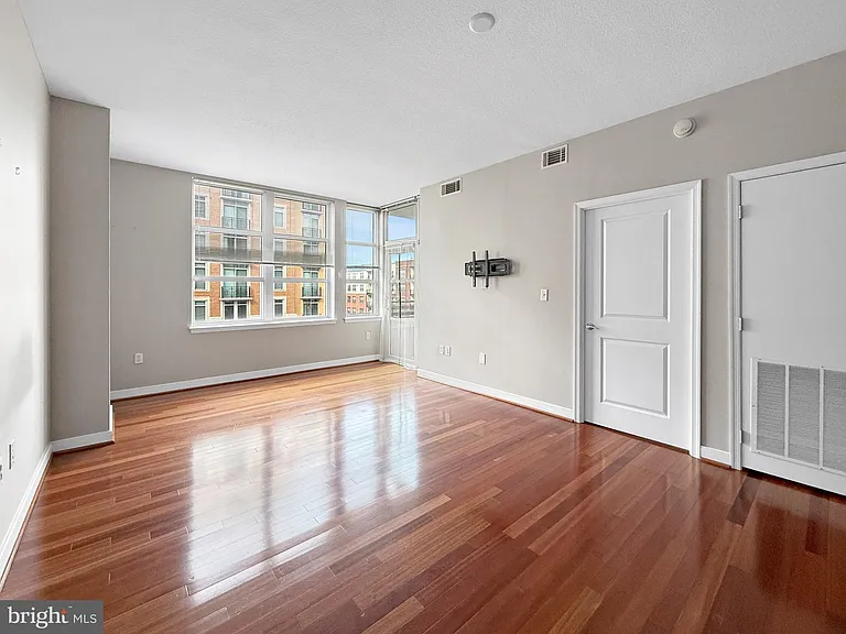 157 Fleet St #608 — Photo 3