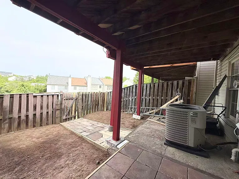 16848 Winston Ln — Photo 19