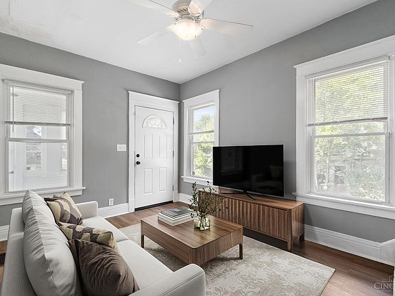 3rd image of 6164 Hillside Ave