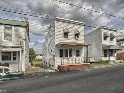 115 S Plum St, Mount Carmel, PA, 17851
