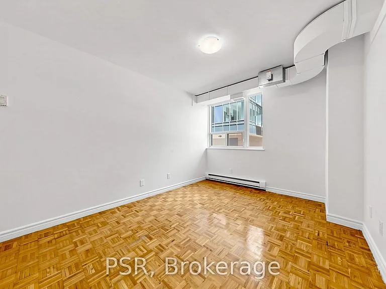 240 Markland Dr #210 — Photo 13