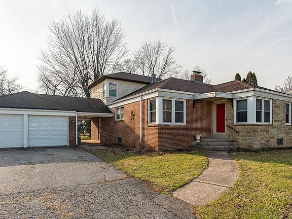 2nd image of 372 Copenhaffer Rd