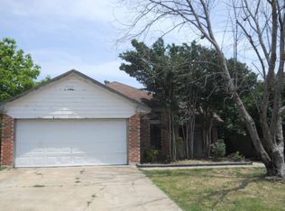 4006 Rustic Trl, Balch Springs, TX 75180