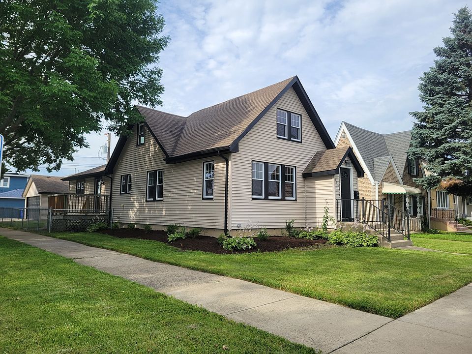1st image of 7501 W Winnemac Ave