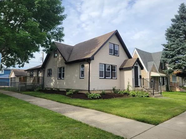 7501 W Winnemac Ave, Harwood Heights, IL 60706