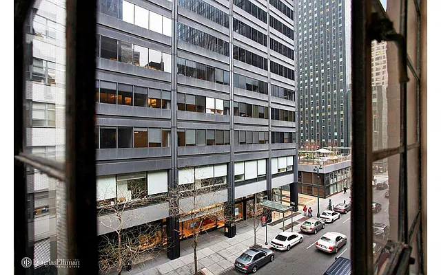 Rented by Douglas Elliman | media 18