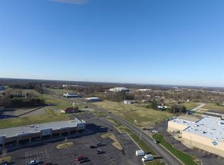 3660 James Sanders Blvd, Paducah, KY 42001