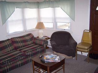 118 E 4th St, Ship Bottom, NJ 08008