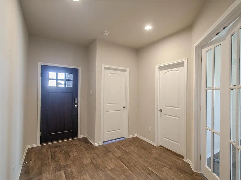 13966 Fort Ward Way — Photo 5