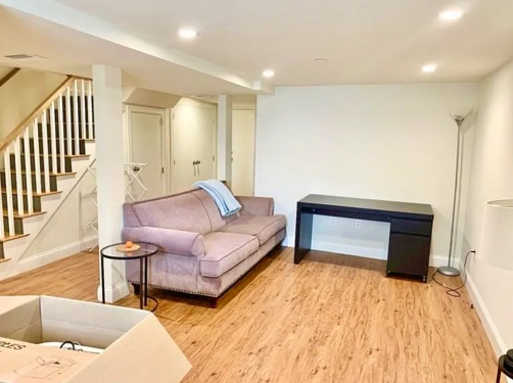 3 bed, $4,250 — Photo 1