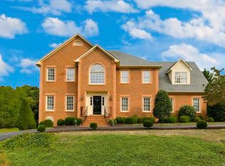 11211 Old Lewiston Rd, North Chesterfield, VA 23236