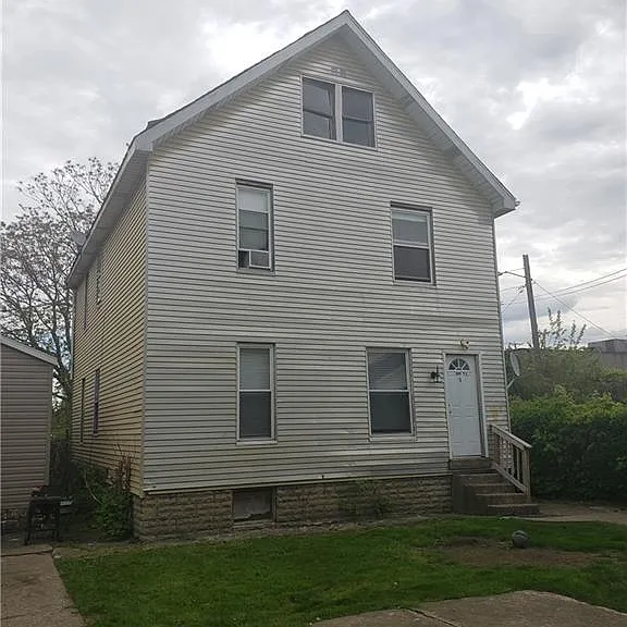 1709 Walnut St #6 — Photo 1