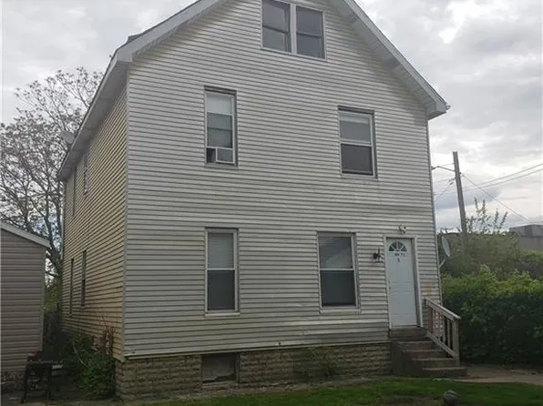 1709 Walnut St #6, Erie, PA 16502