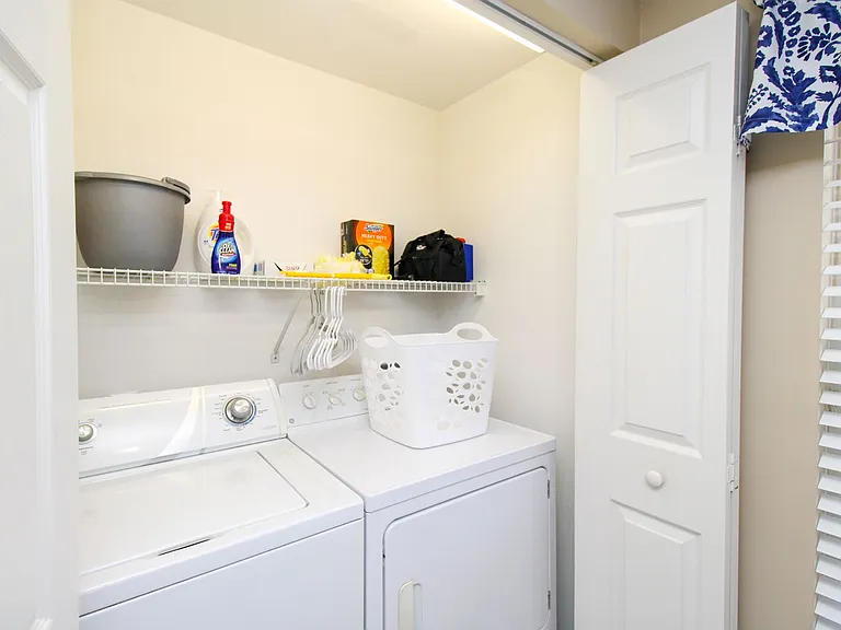 5025 Cedar Springs Dr #102 — Photo 47