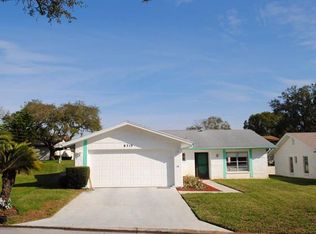 8215 San Felipe Ct, Port Richey, FL 34668
