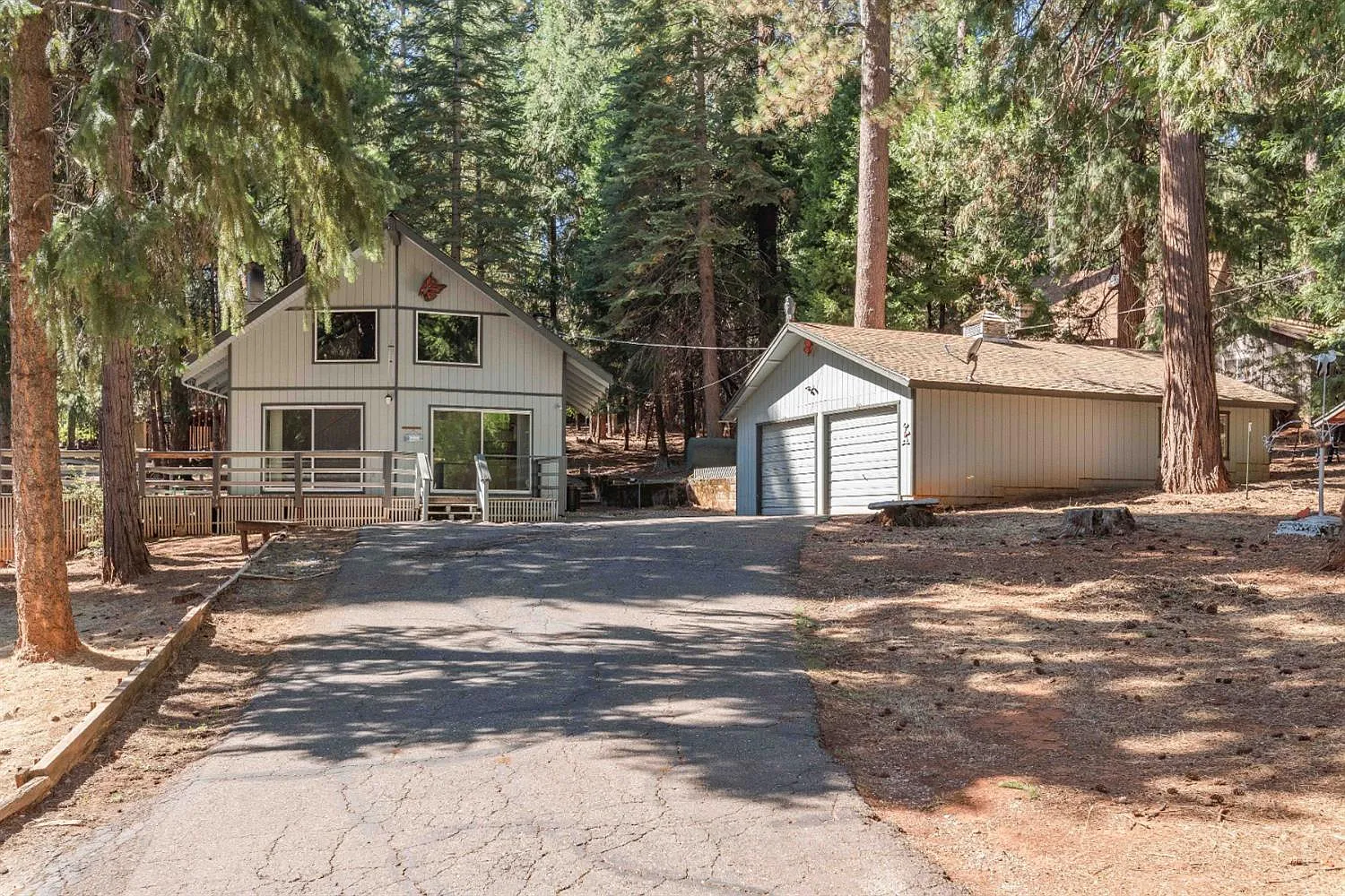 27040 Silver Dr photo 1