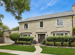 1104 Greenfield St, Oak Park, IL 60302