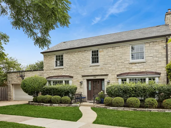 1104 Greenfield St, Oak Park, IL 60302