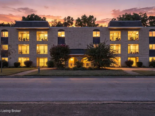4825 Sherburn Ln Unit 109B, Saint Matthews, KY 40207