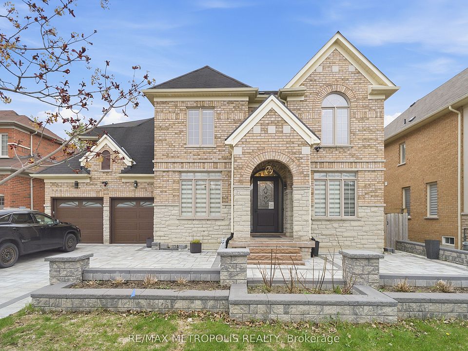 1st image of 1069 Nellie Little Cres