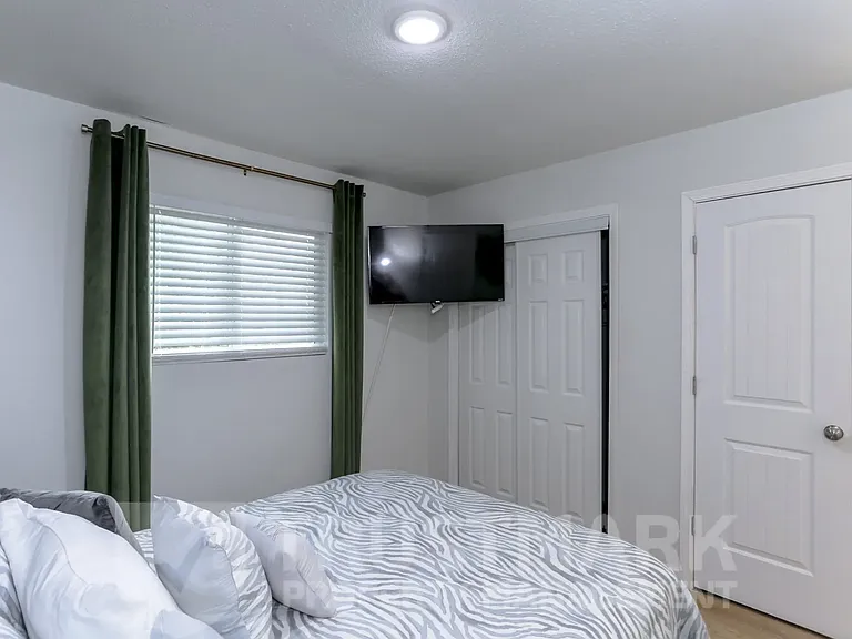 614 Adams Ave #4 — Photo 11