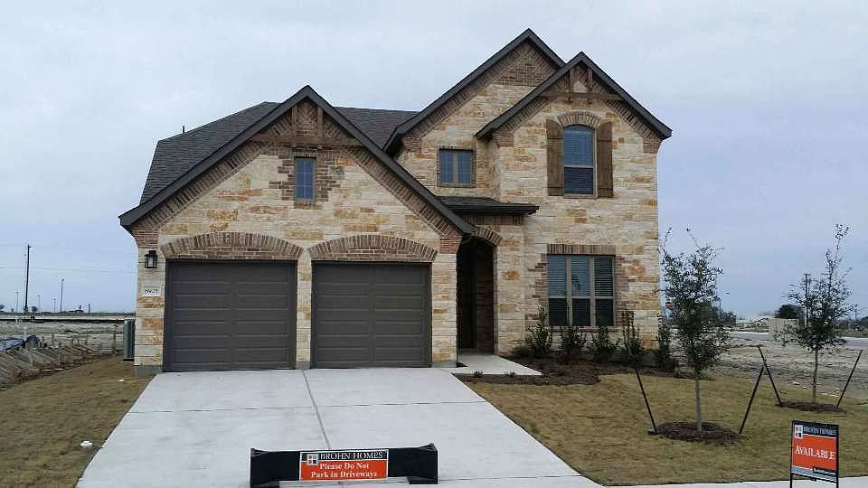 1st image of 6925 Donato Pl