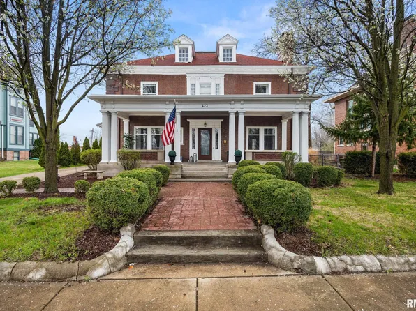 423 W High St, Peoria, IL 61606