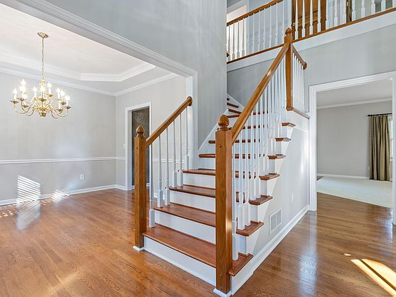 5th image of 86 Misty Oak Pl
