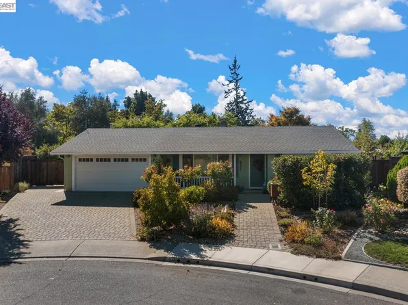 1835 Cairo St, Livermore, CA 94550
