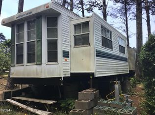 3700 N Highway 101 #77, Depoe Bay, OR 97341