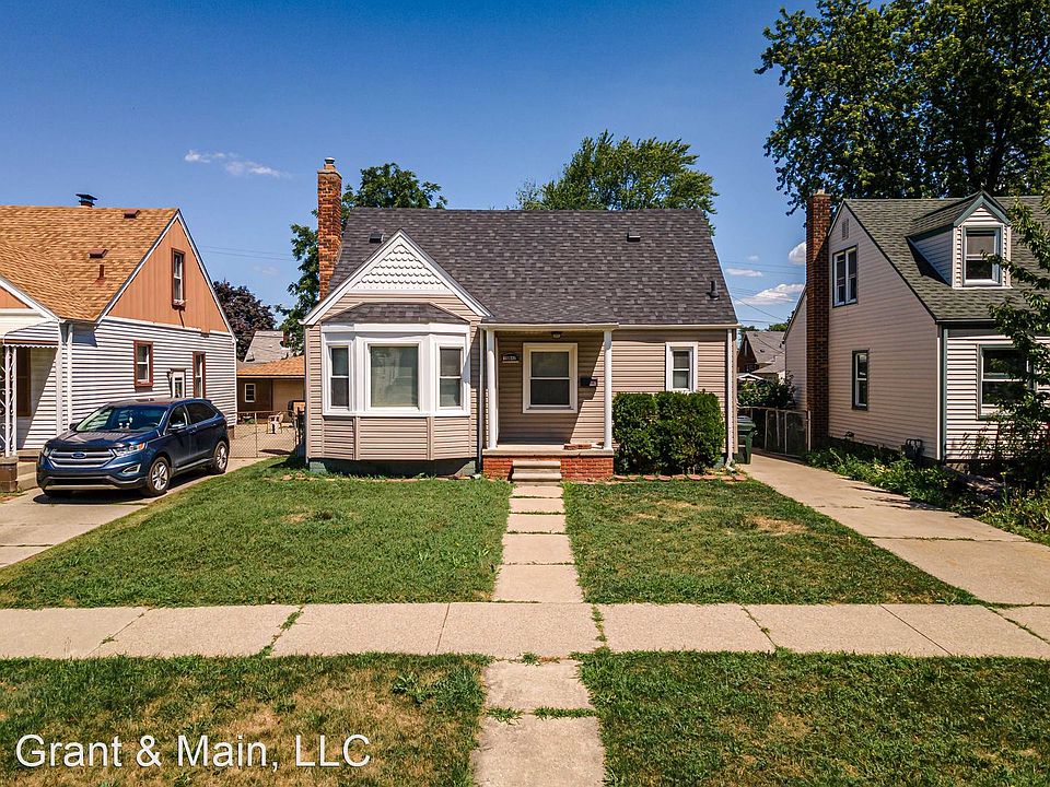 1st image of 15842 Horger Ave