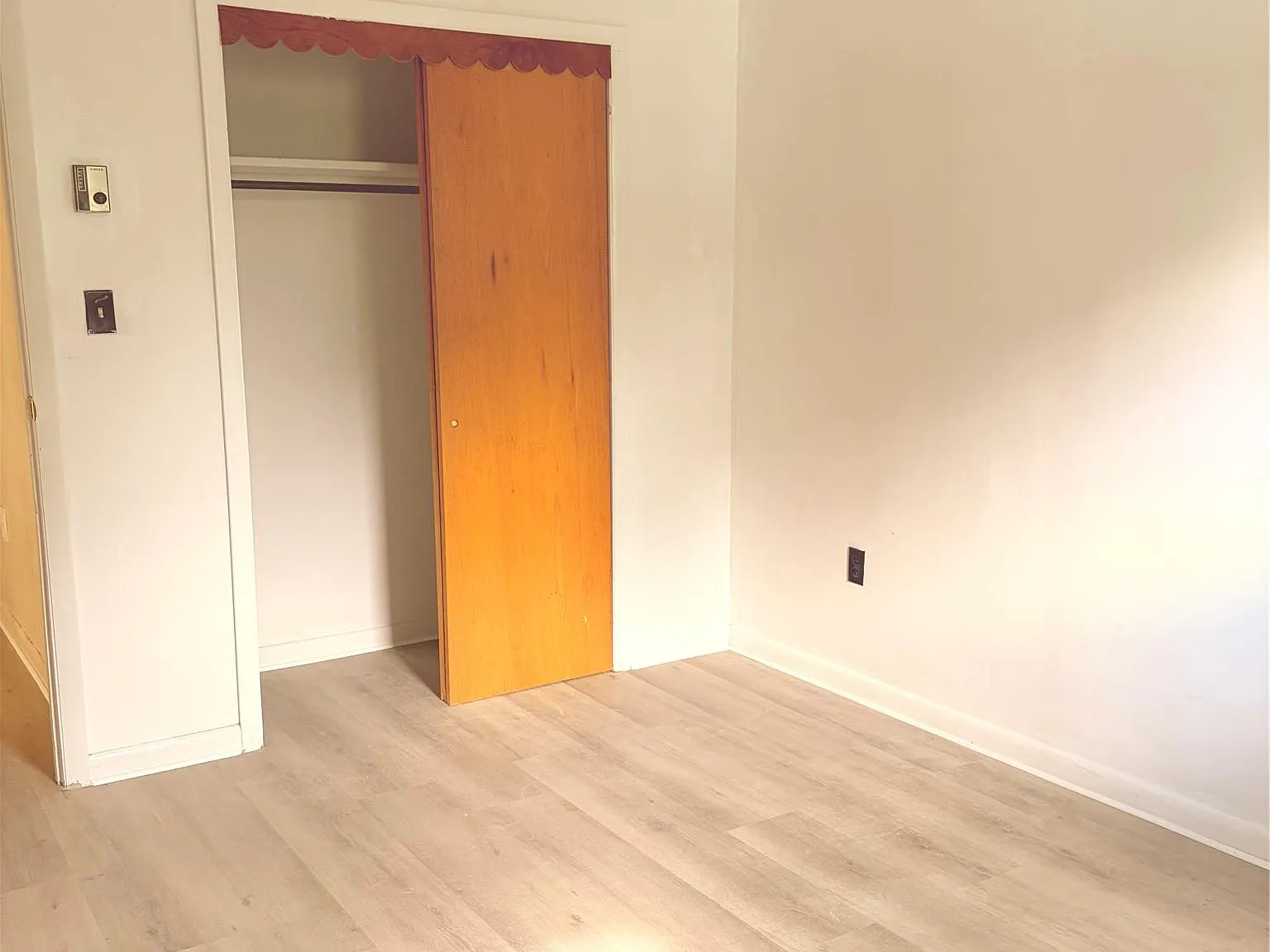 1 bed, 1.0 bath, 817 sqft, $1,650 — Photo 3