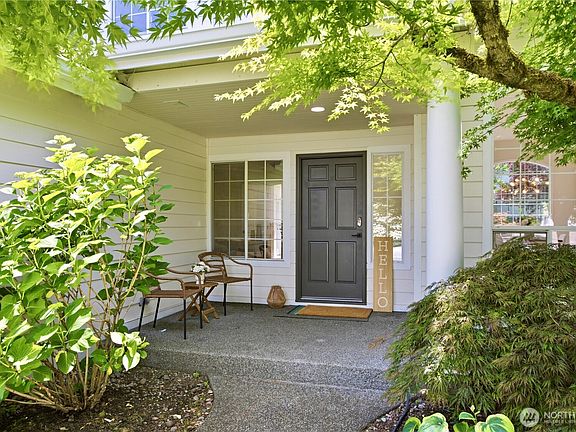 2nd image of 25733 SE 39th Street