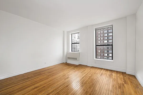 Rented by Compass | media 35