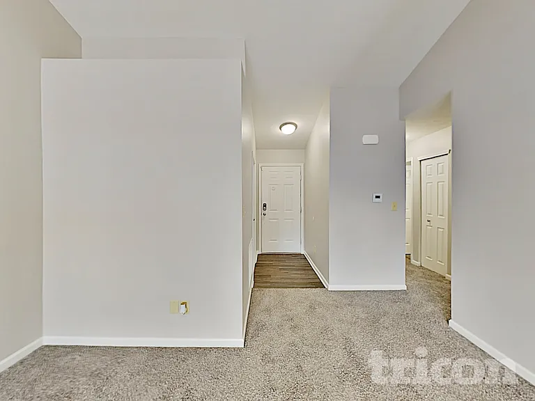 121 Hilltop Farms Blvd — Photo 2