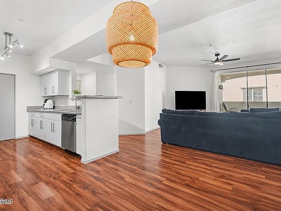 3rd image of 3302 N 7TH Street #262