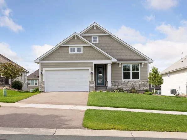 9023 7th St N, Lake Elmo, MN 55042