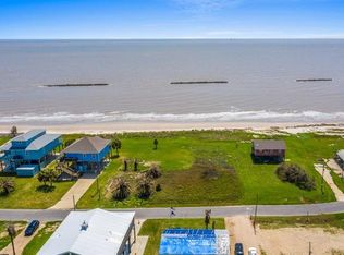 111 White Cap Dr, Cameron, LA 70631