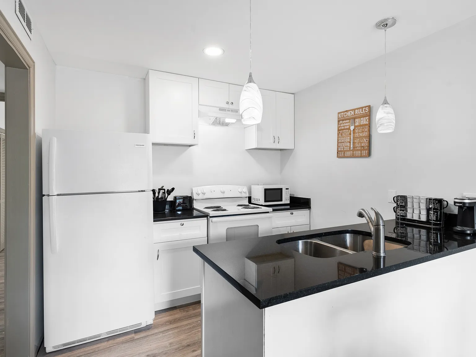 Gaston Uptown Apt - 120 — Photo 4