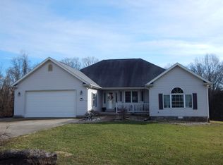 466 Cedar View Ln, Bedford, IN 47421